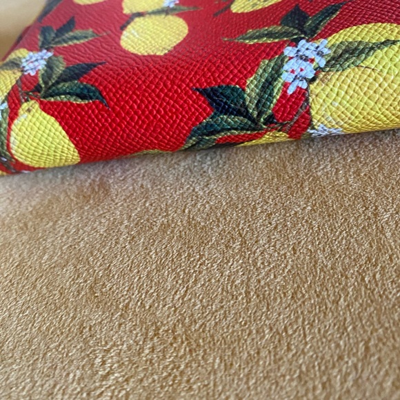 Dolce & Gabbana Long Wallet with Box - Picture 12 of 12